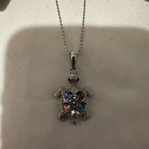 Silver Turtle Pendant Necklace